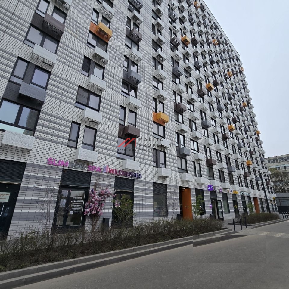 Продажа помещения с арендатором в ЖК "Амурский парк" 