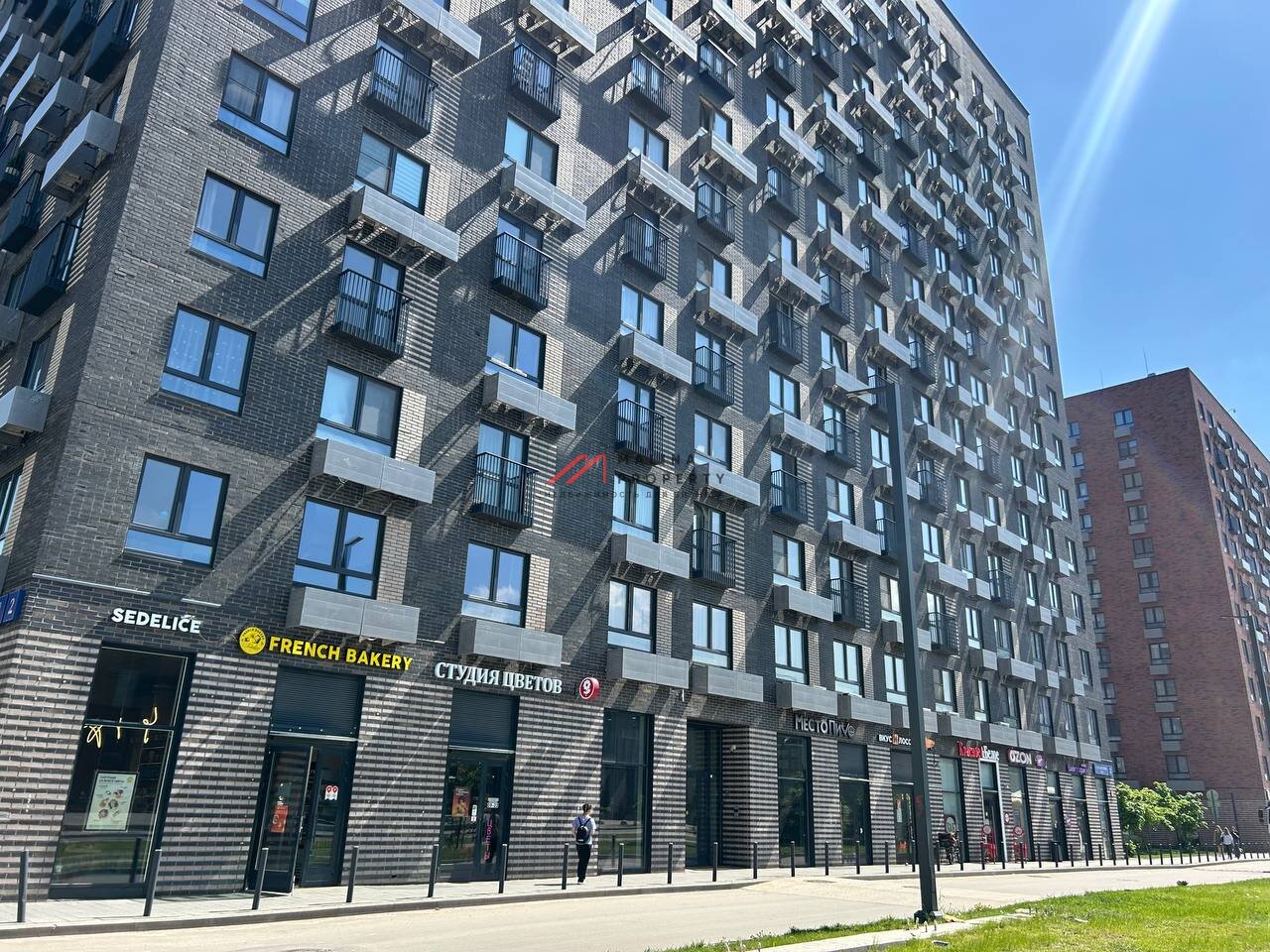 Продажа помещения в ЖК "Шереметьевский" с арендатором