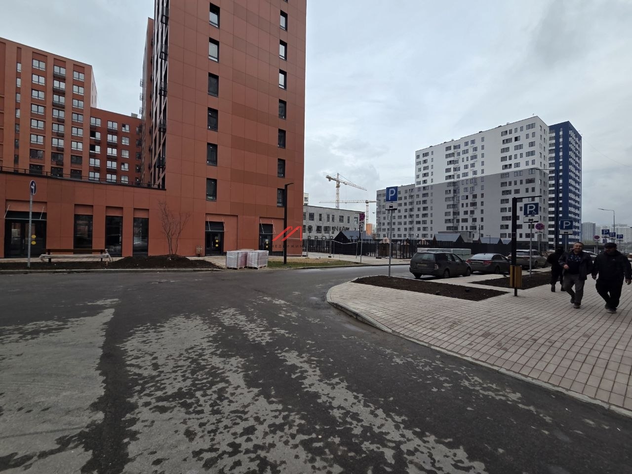 Аренда помещения в стилобате в комплексе Дзен кварталы