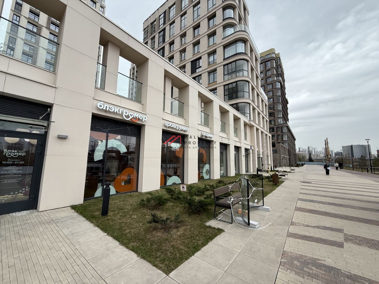 Продажа торгового помещения с арендатором в ЖК "NOW"