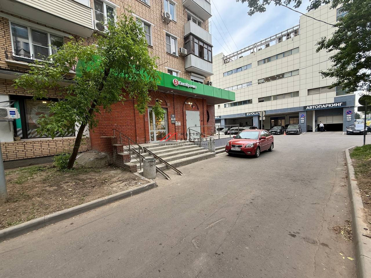 Продажа торгового помещения с арендаторами Пятёрочка 