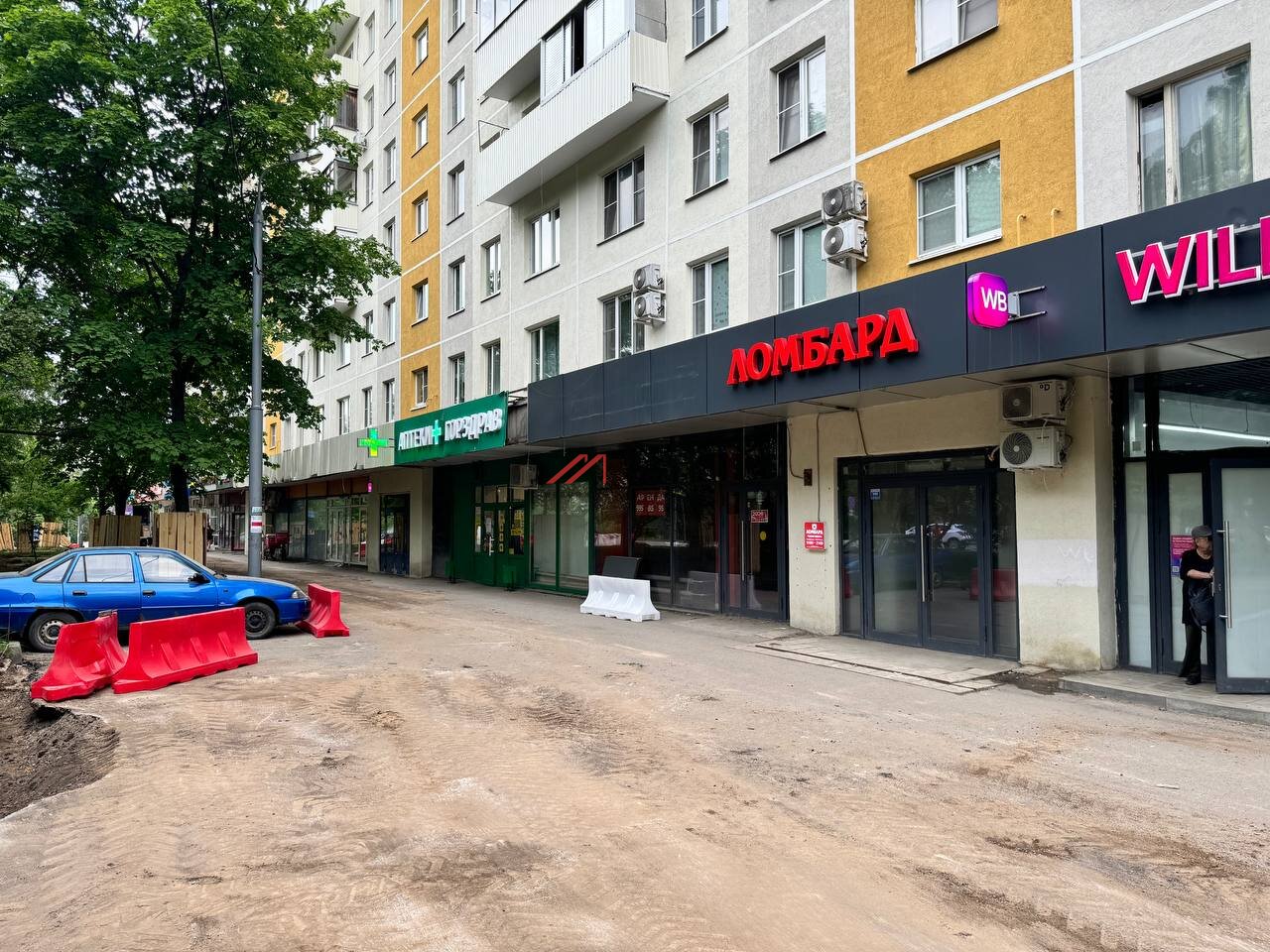 Аренда торгового помещения в плотном спальнике 