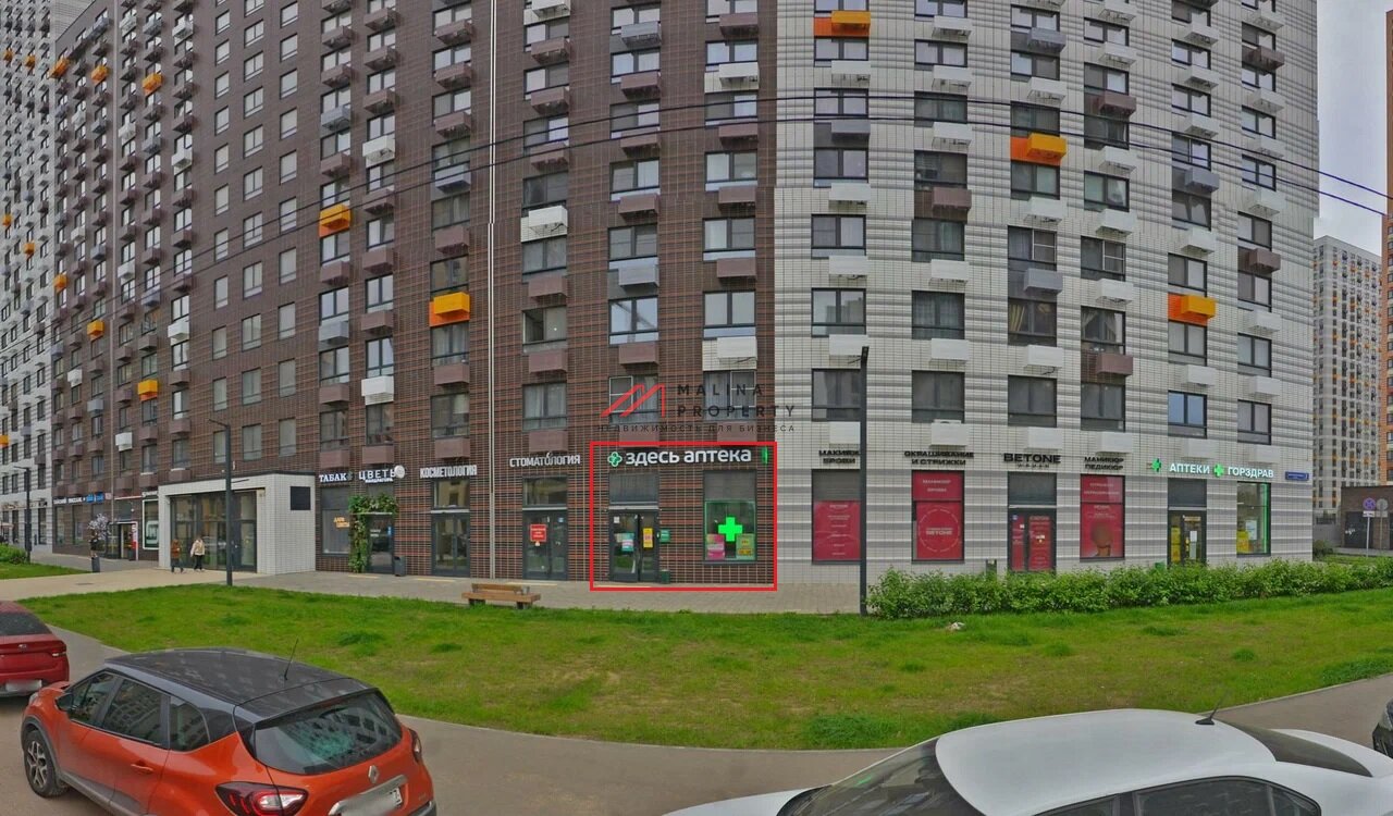 Аранде торгового помещения в ЖК "Амурский парк" 