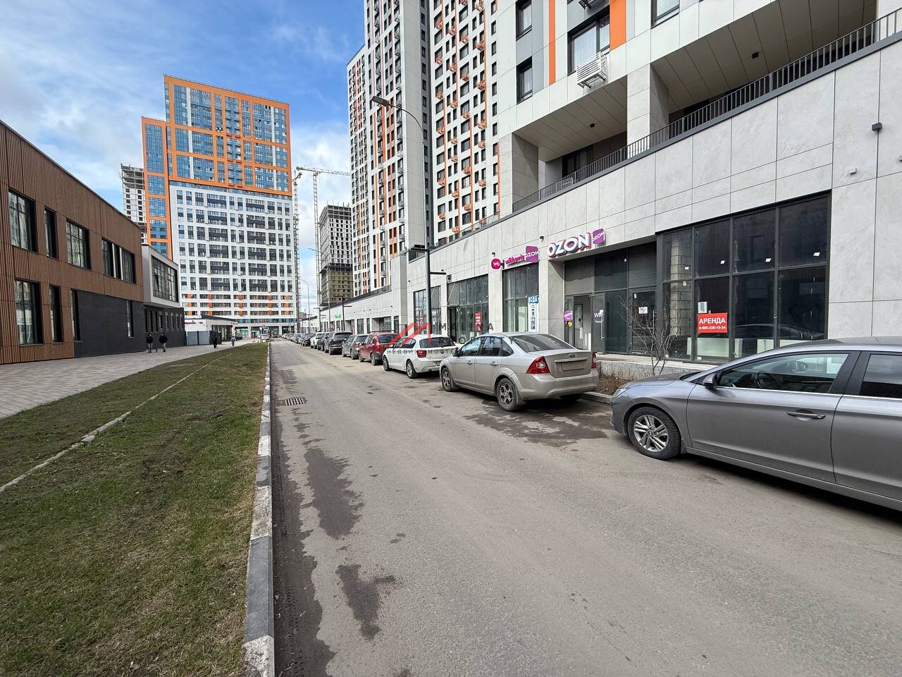 Продажа помещения с арендатором ПВЗ в ЖК "Спутник"