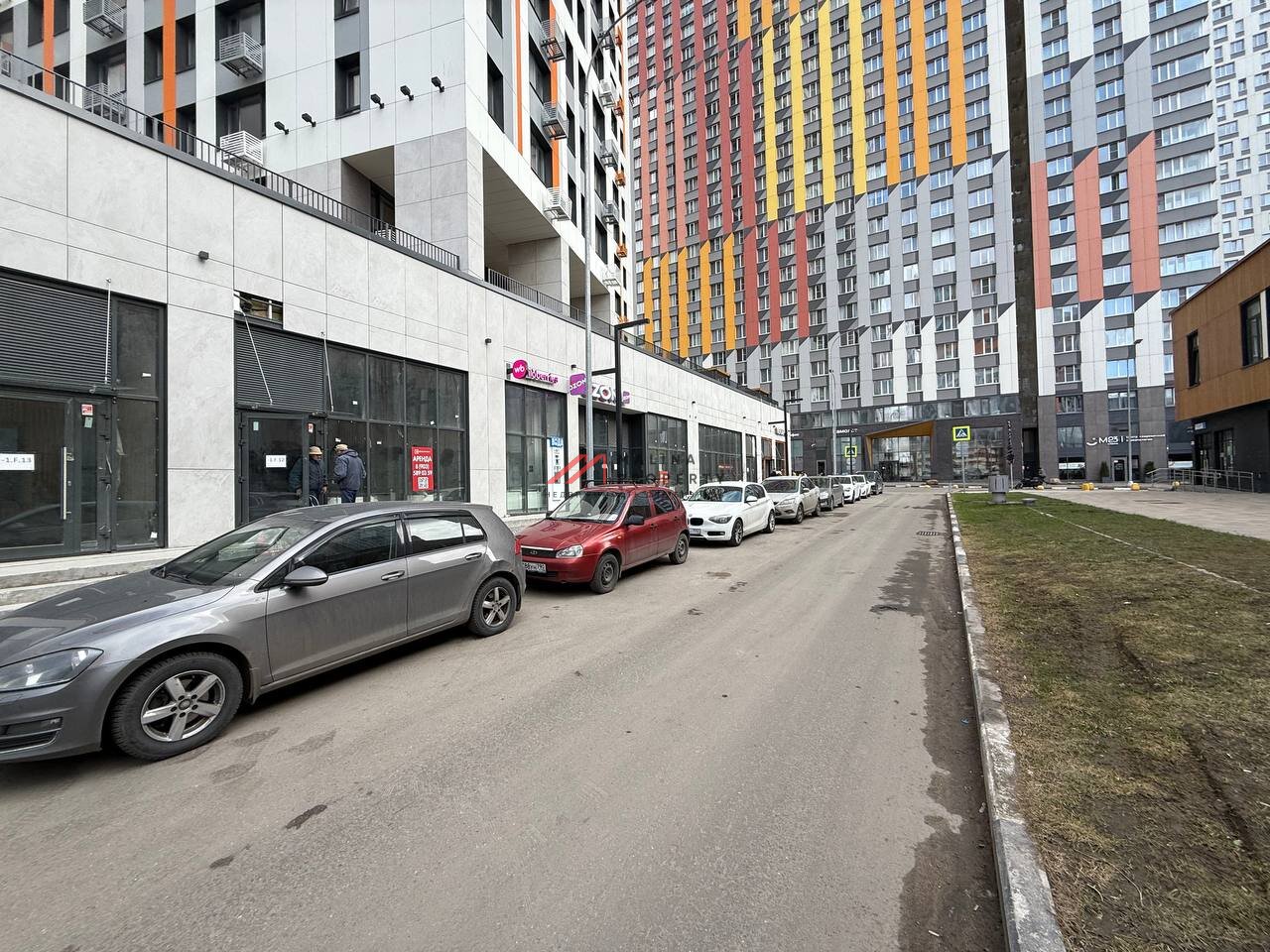 Продажа помещения с арендатором ПВЗ в ЖК "Спутник"