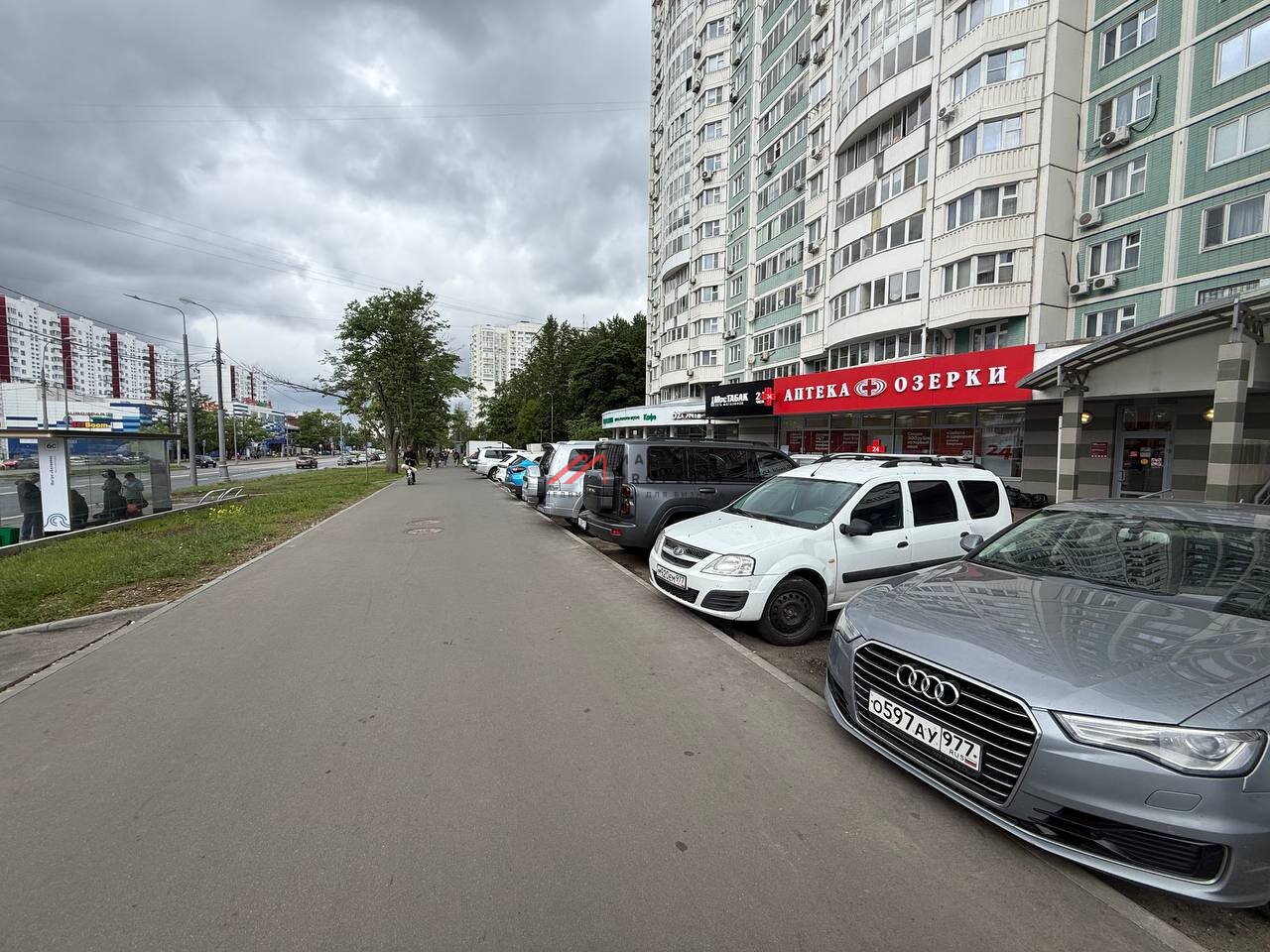 Продажа торгового помещения с арендатором Дринкит 