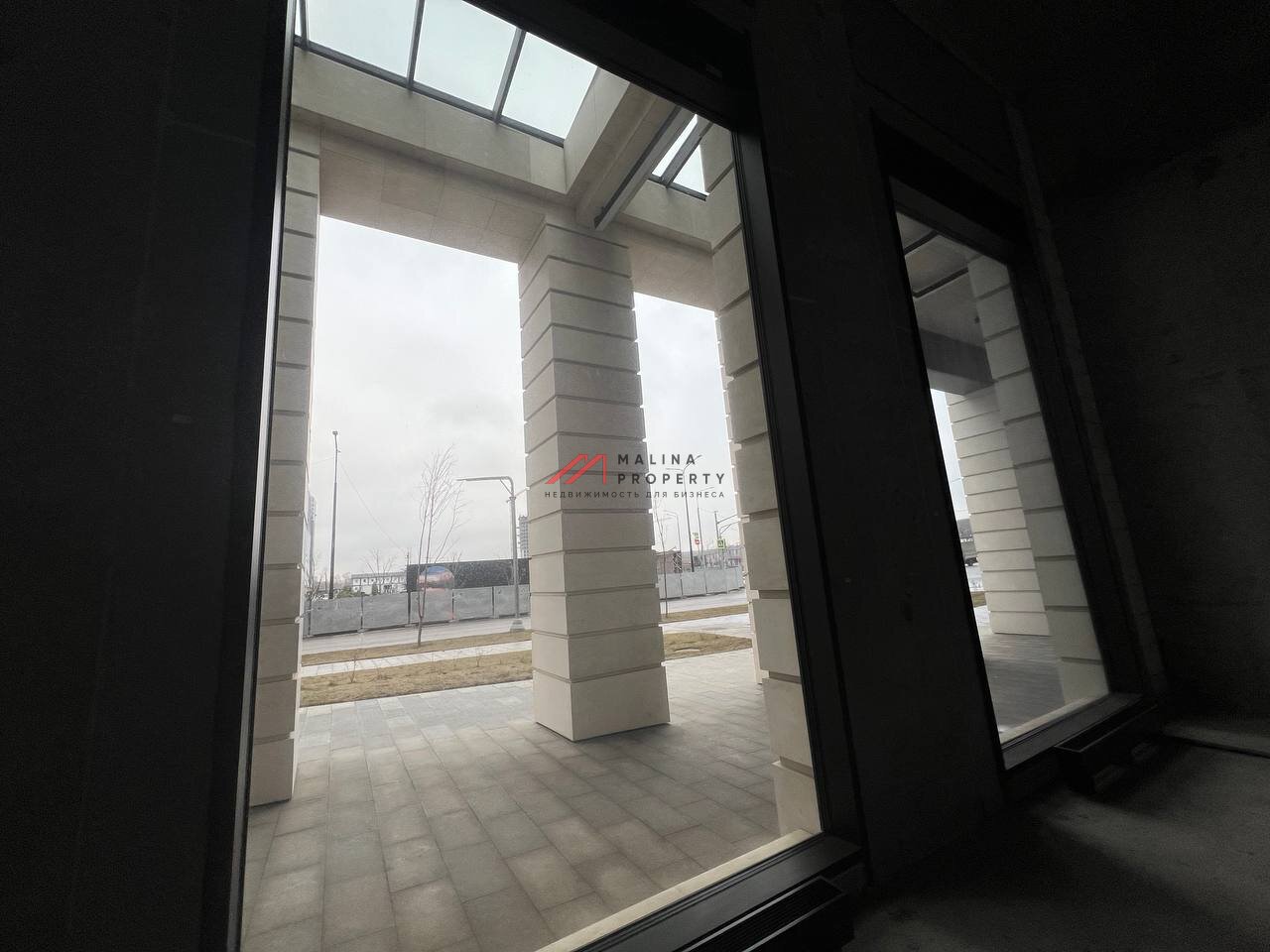 Продажа торгового помещения в ЖК "Остров"