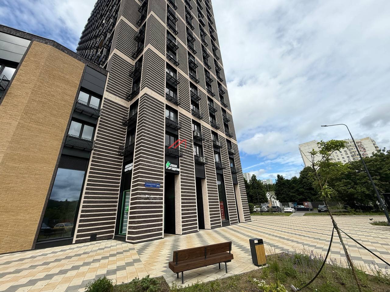 Продажа помещения с аптекой "Горздрав" в ЖК "Parkside"