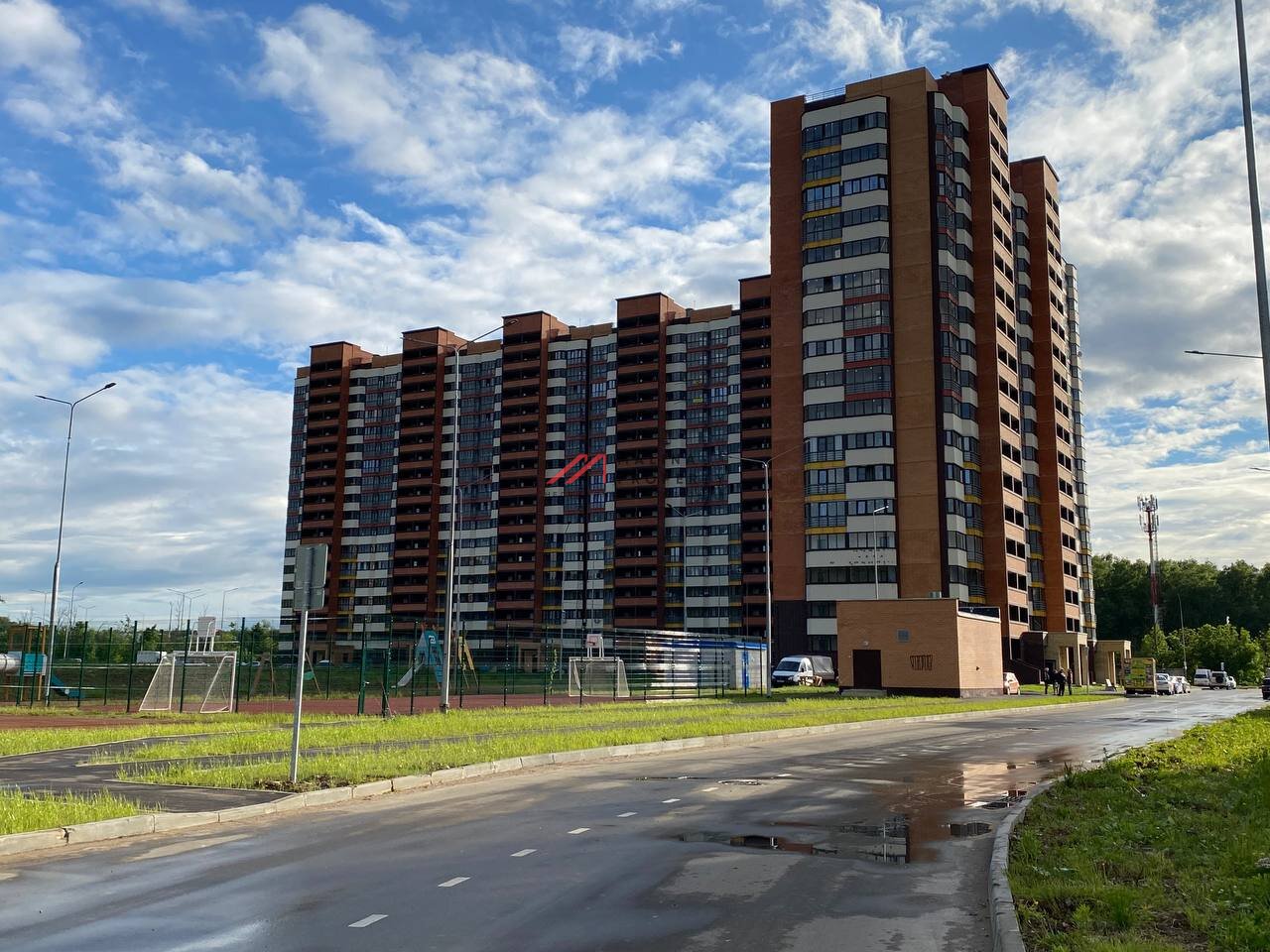 Продажа помещения с магазином Магнит в ЖК "Оптима" 
