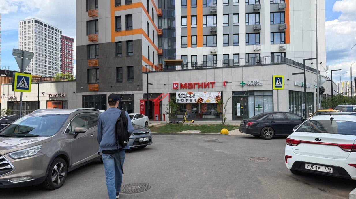 Продажа помещения с арендатором "Магнит" в ЖК Спутник
