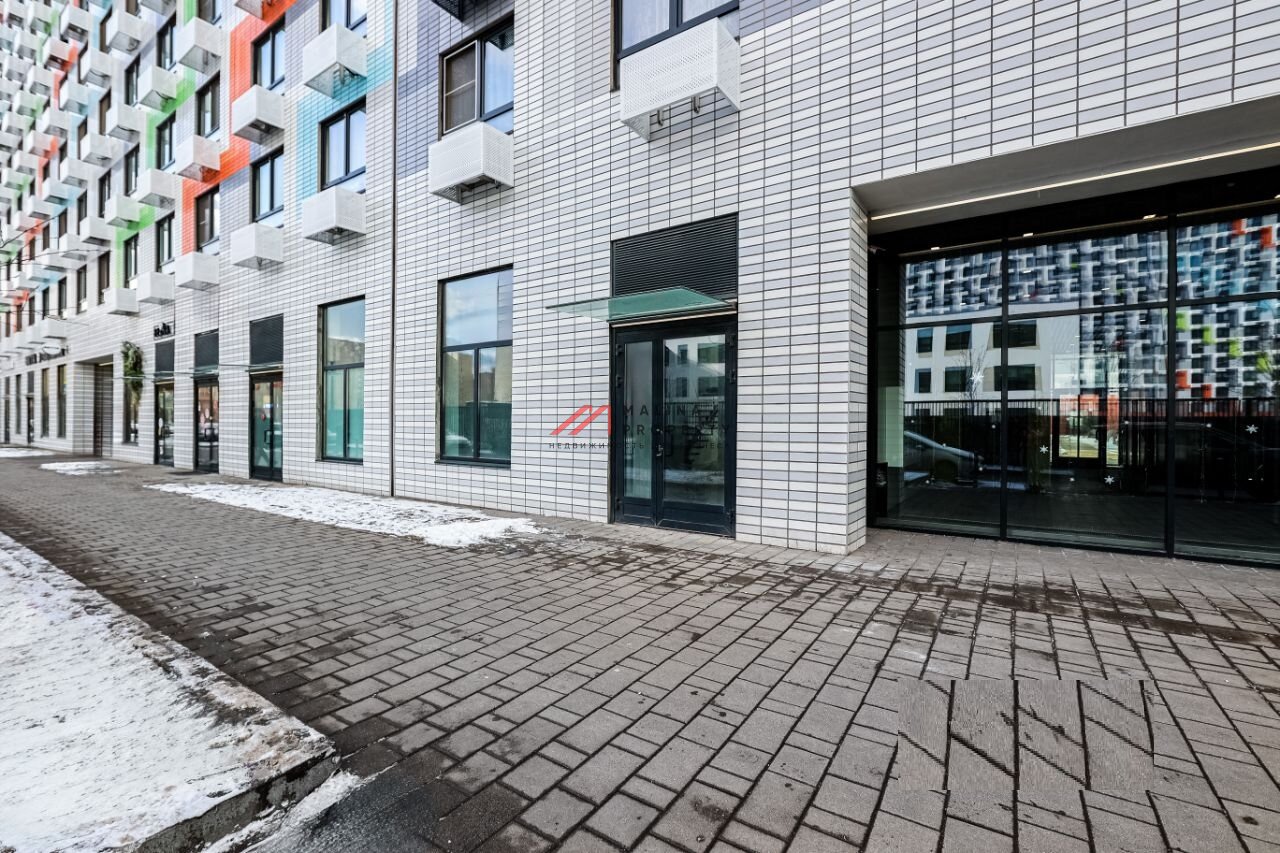 Продажа торгового помещения в ЖК "Римского-Корсакова" 