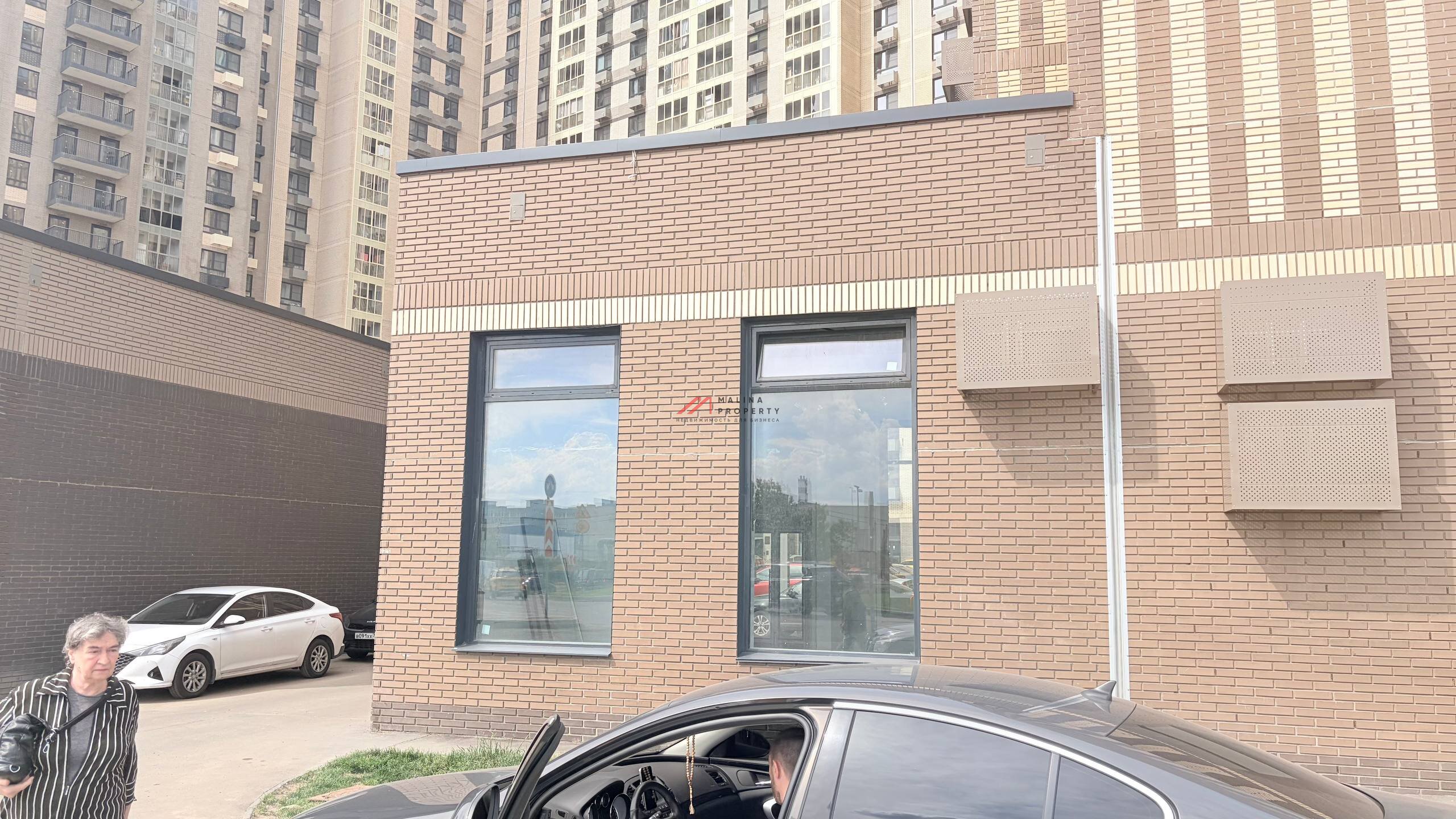 Продажа помещения на въезде в ЖК "Алтуфьевское 53"