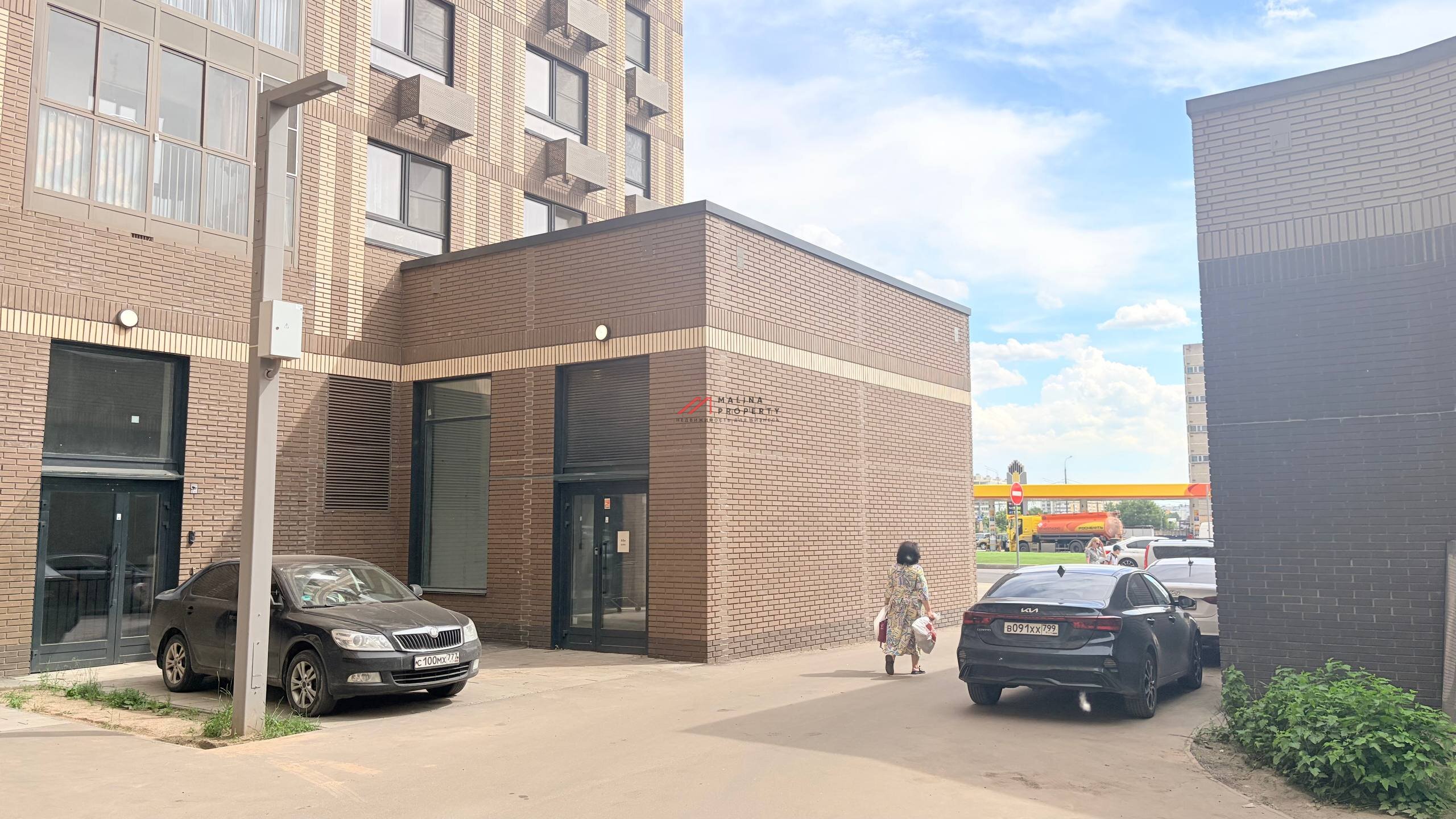 Продажа помещения на въезде в ЖК "Алтуфьевское 53"