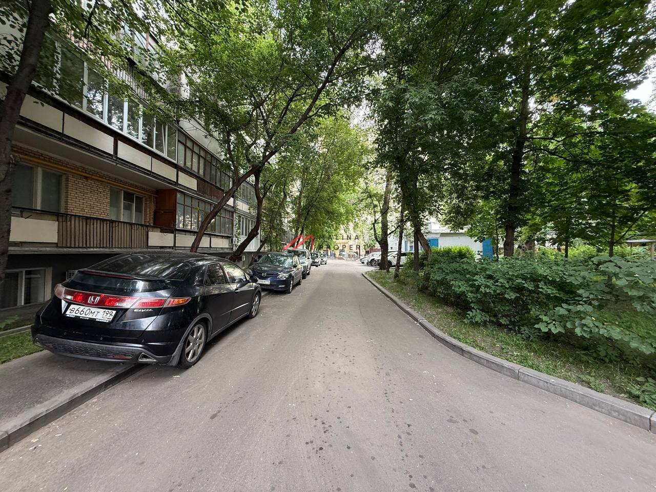 Продажа торгового помещения с сетевыми арендаторами 