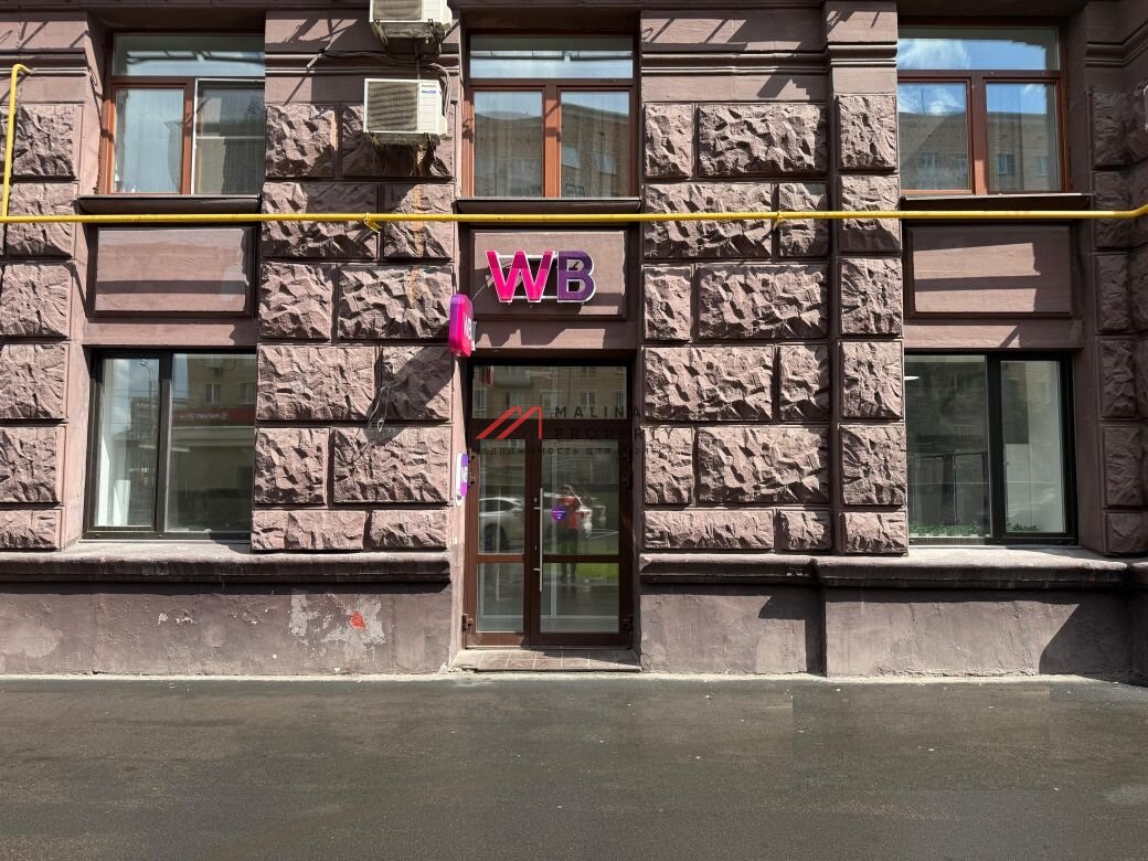 Аренда торгового помещения у метро Сокол 