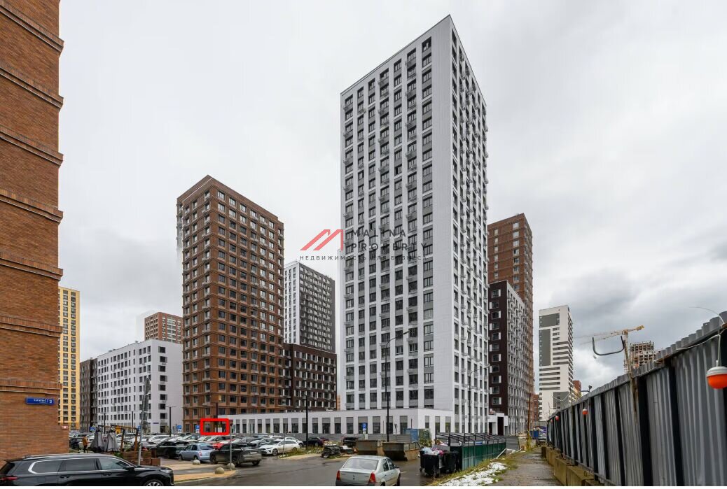 Продажа помещения в жилом комплексе Сиреневый парк