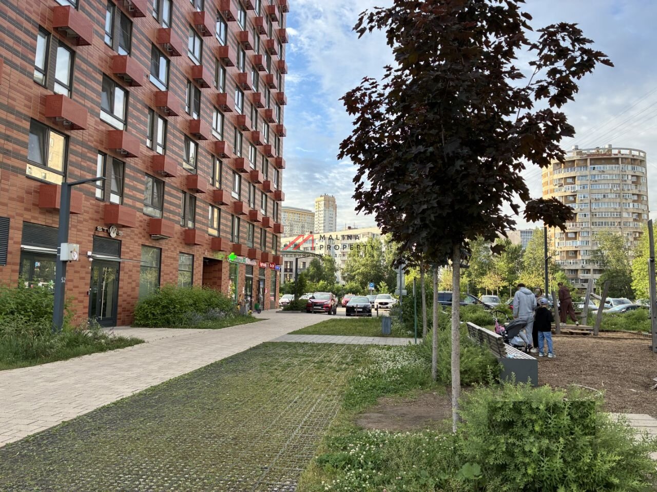 Продажа торгового помещения с арендатором аптека 