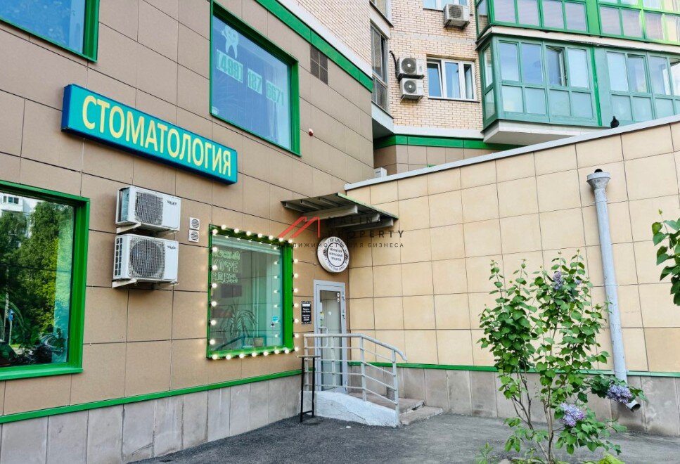 Продажа торгового помещения на Бажова