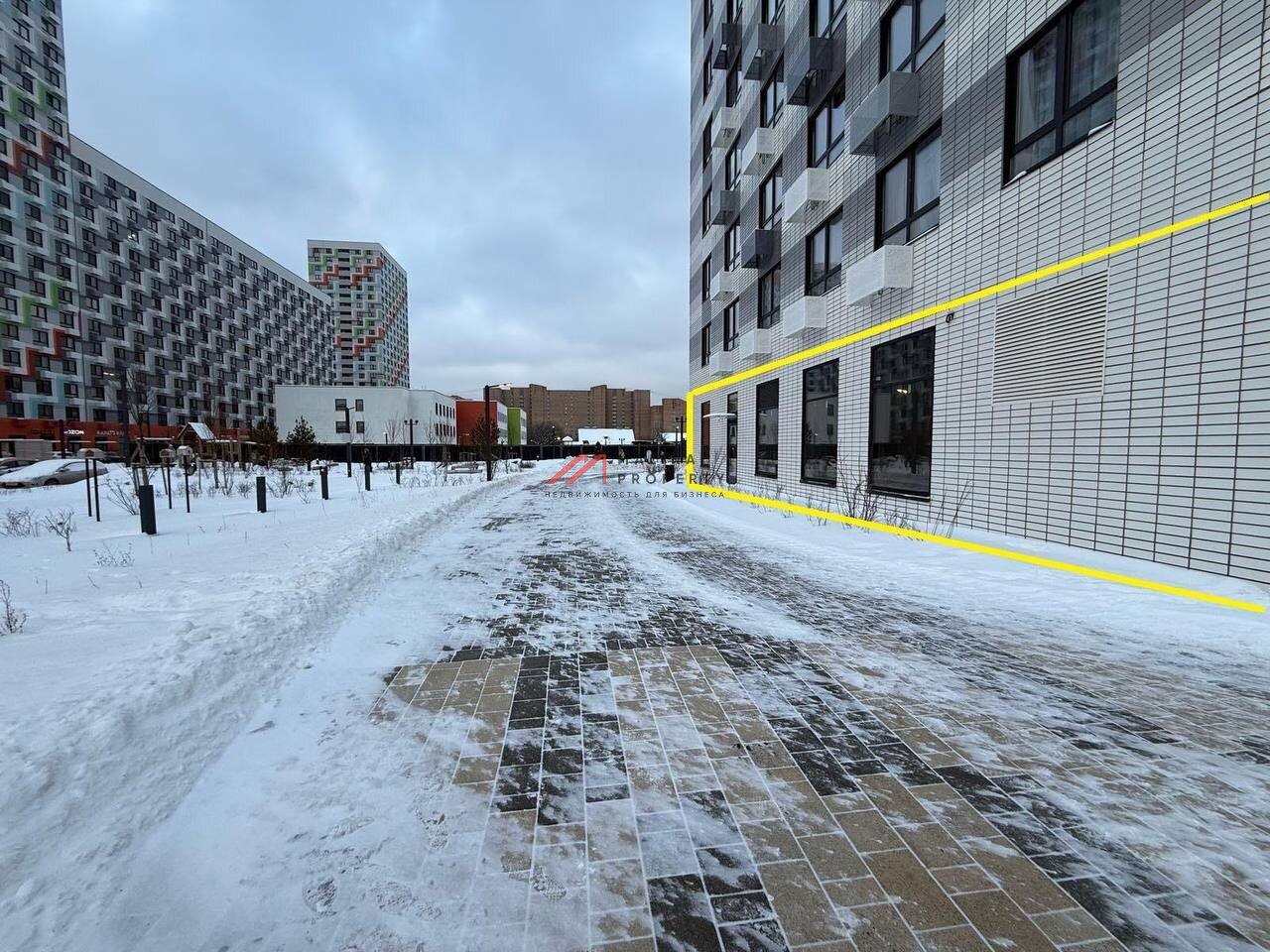 Продажа торгового помещения в ЖК "Римского-Корсакова"
