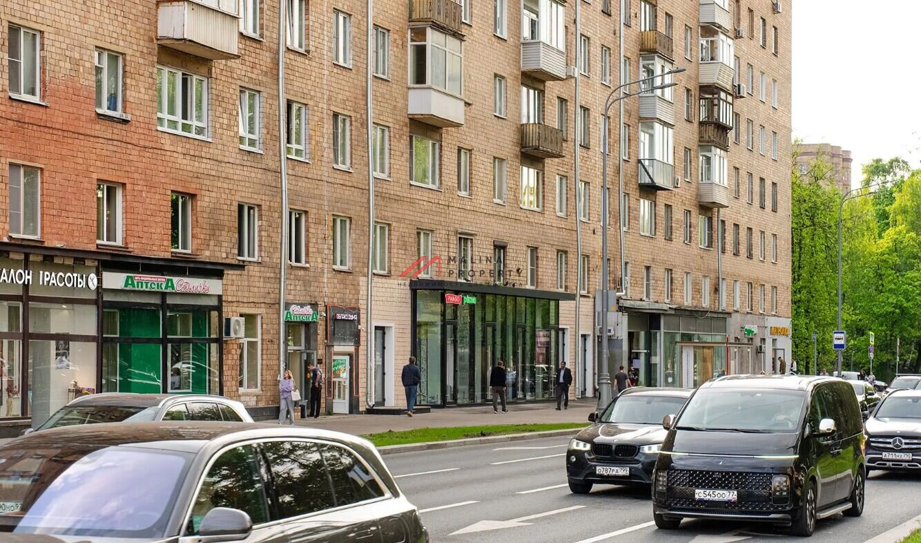Продажа торгового помещения на Ленинском проспекте 