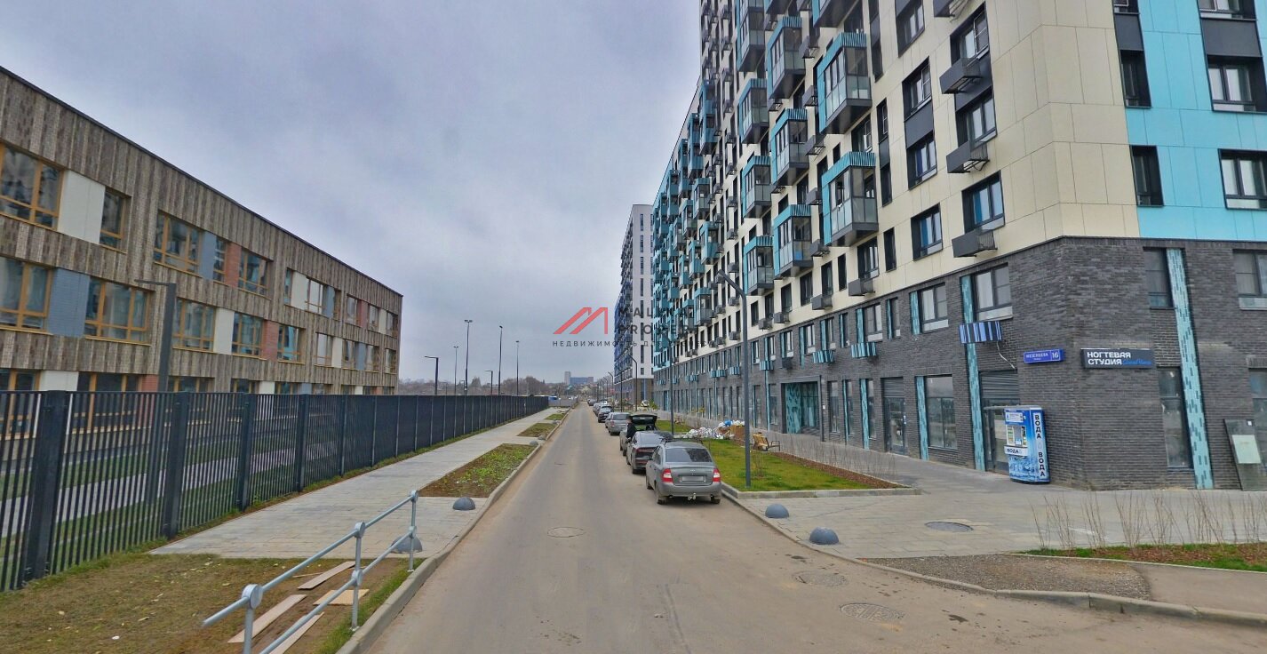 Продажа торгового помещения в ЖК "Прибрежный парк" 