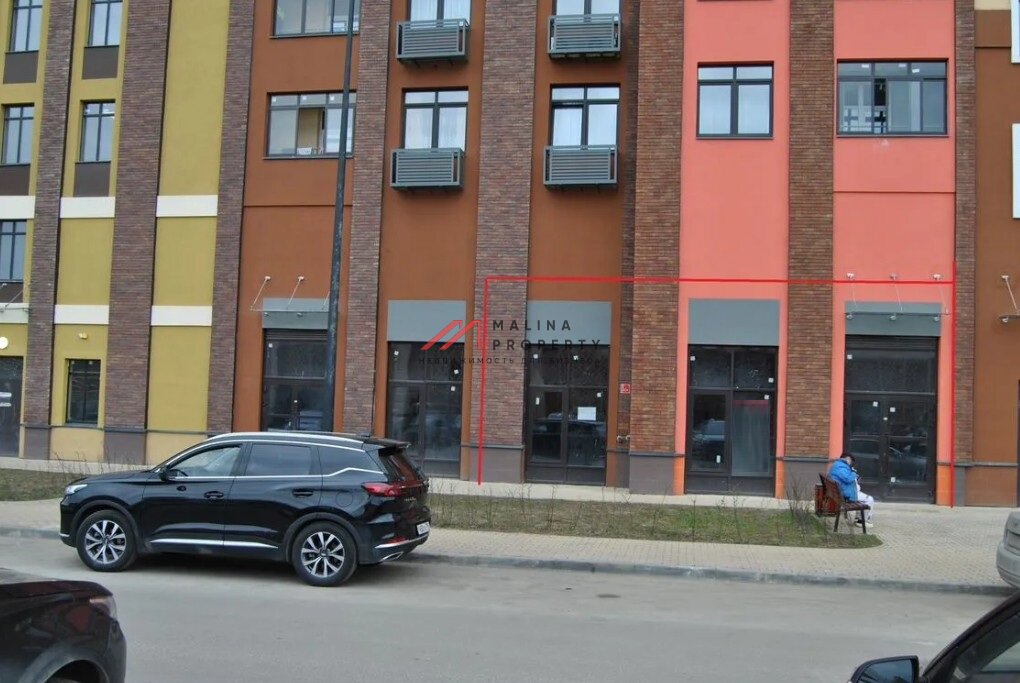 Аренда торгового помещения в ЖК "Римский"