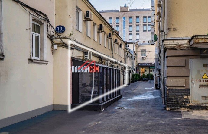 Продажа торгового помещения на Петровке 