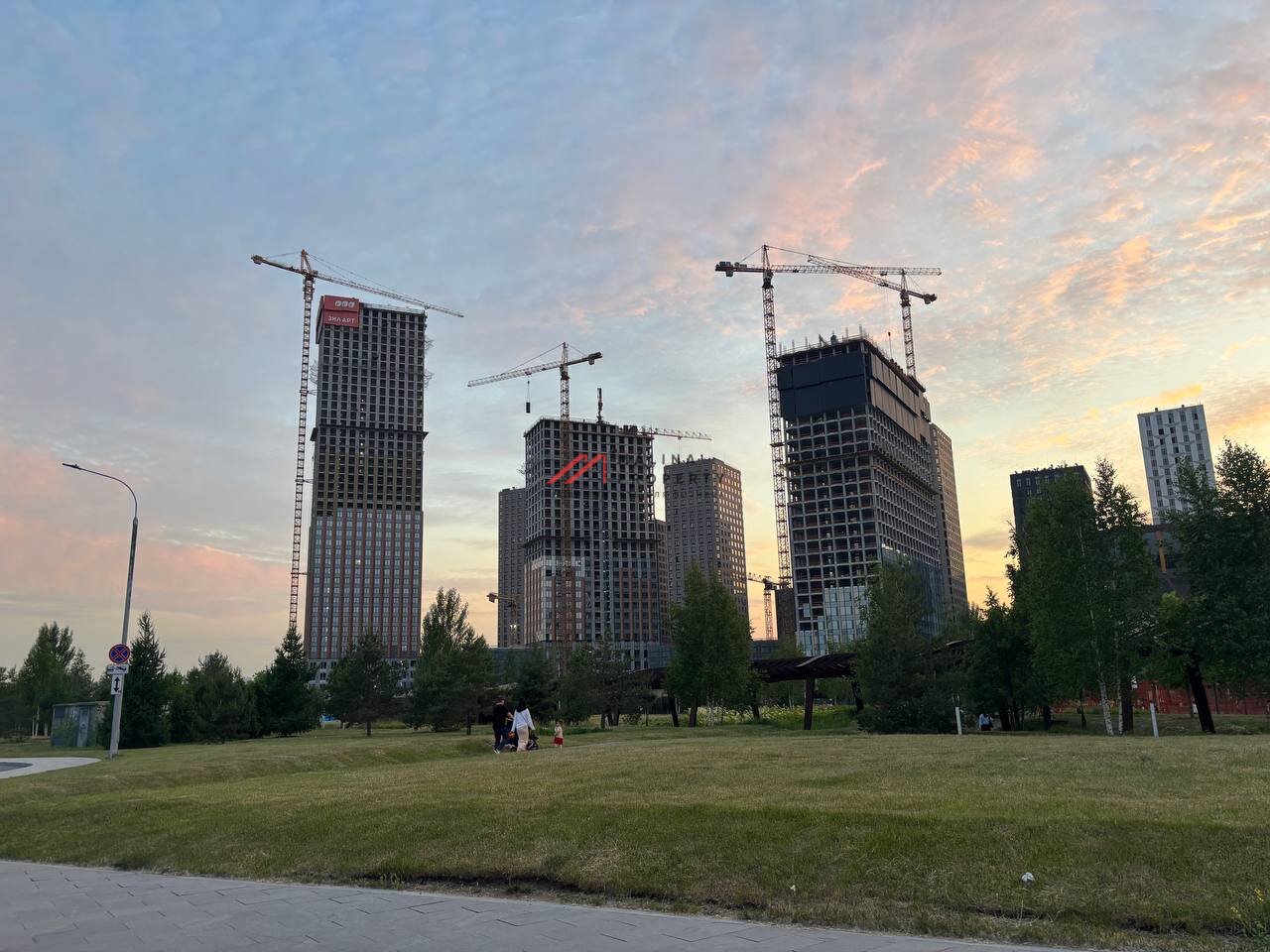 Продажа торгового помещения в ЖК "ЗИЛАРТ МАРК" 