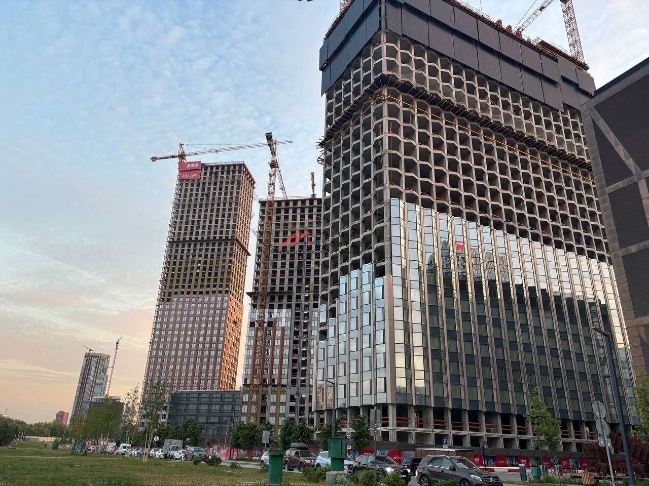 Продажа торгового помещения в ЖК "ЗИЛАРТ МАРК" 