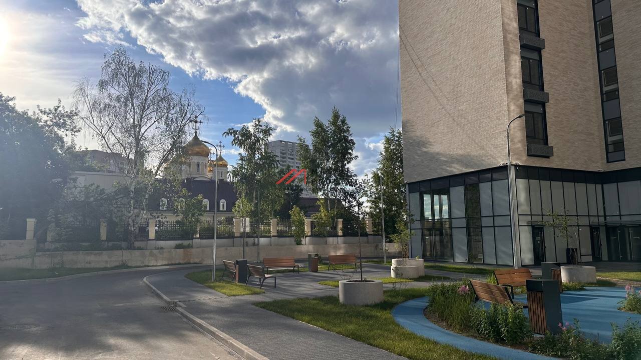 Продажа торгового помещения в ЖК Ривер Парк 