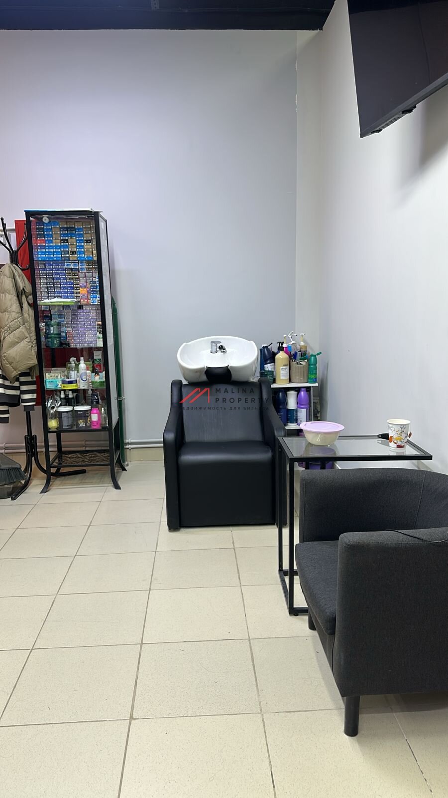 Продажа помещения с салоном красоты