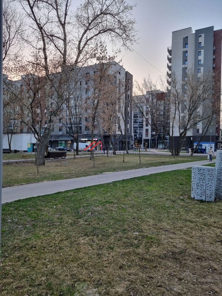 Продажа торгового помещения с арендаторами 