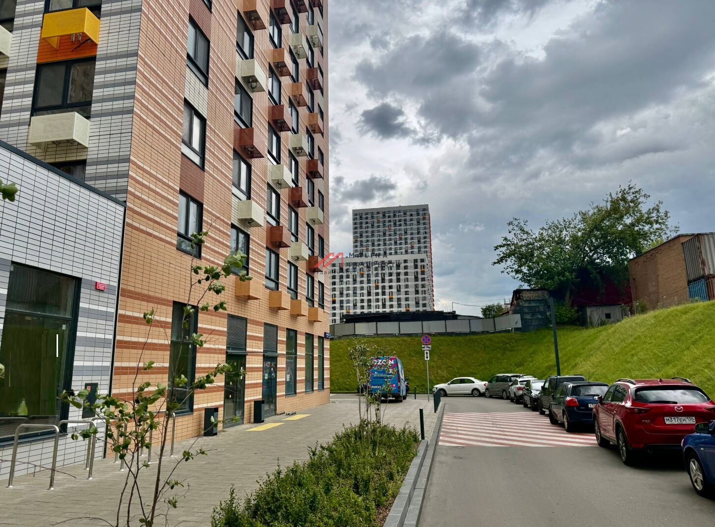 Продажа коммерческого помещения в ЖK "Амуpский паpк"