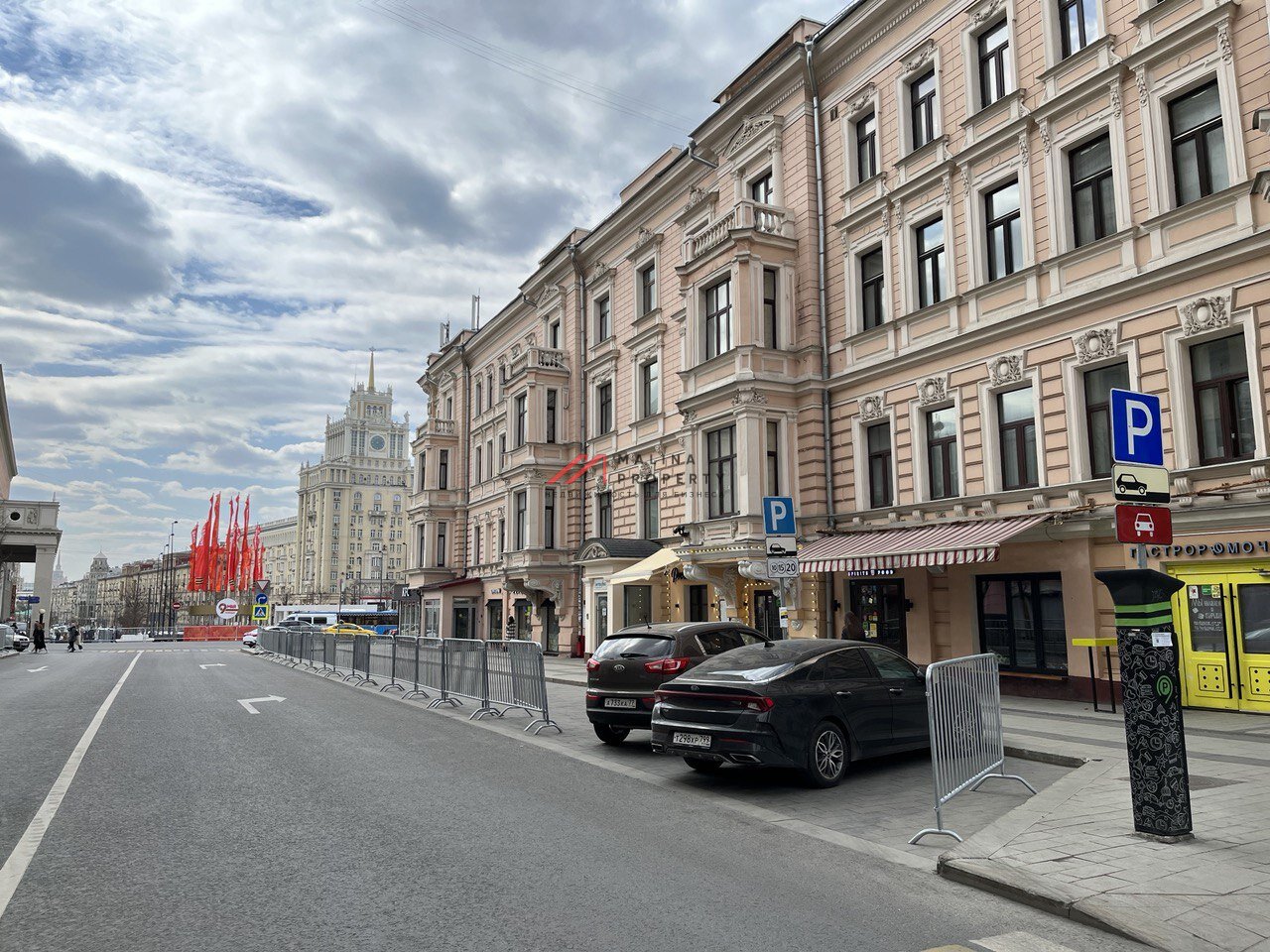 Продажа помещения с арендатором ресторан на Маяковской