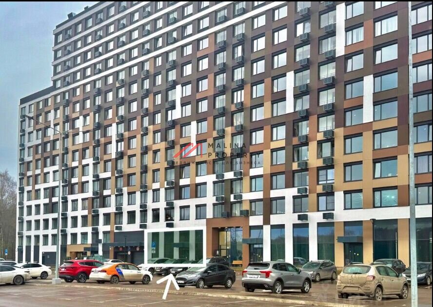 Продажа торгового помещения в Левел Лесной