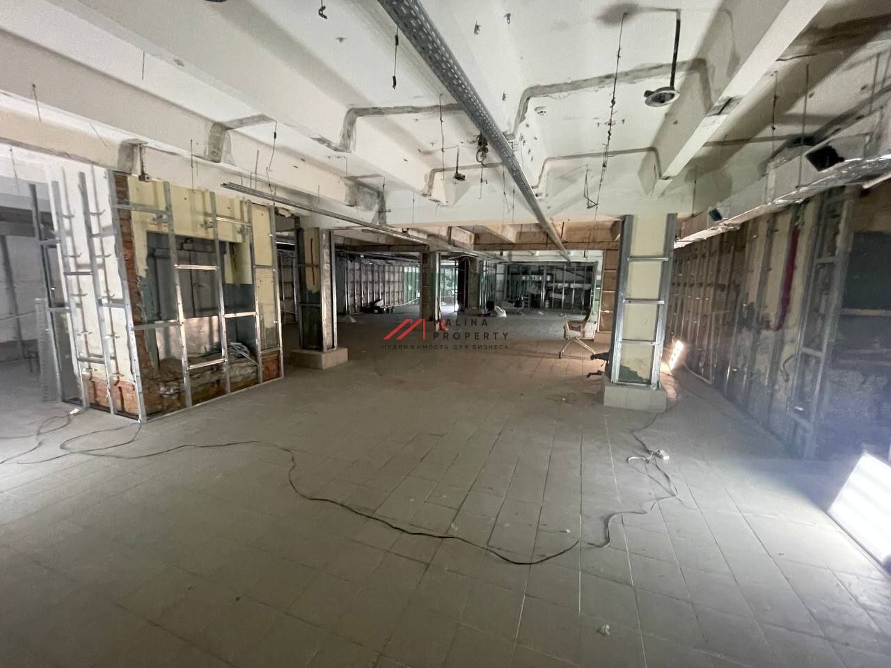 Аренда помещения на метро Римская