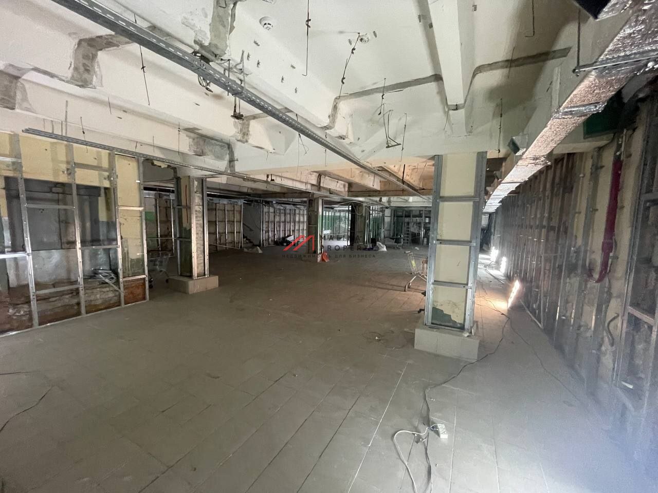 Аренда помещения на метро Римская