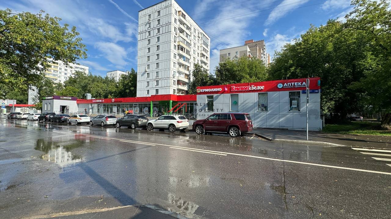 Продажа торгового помещения с магазином Ермолино