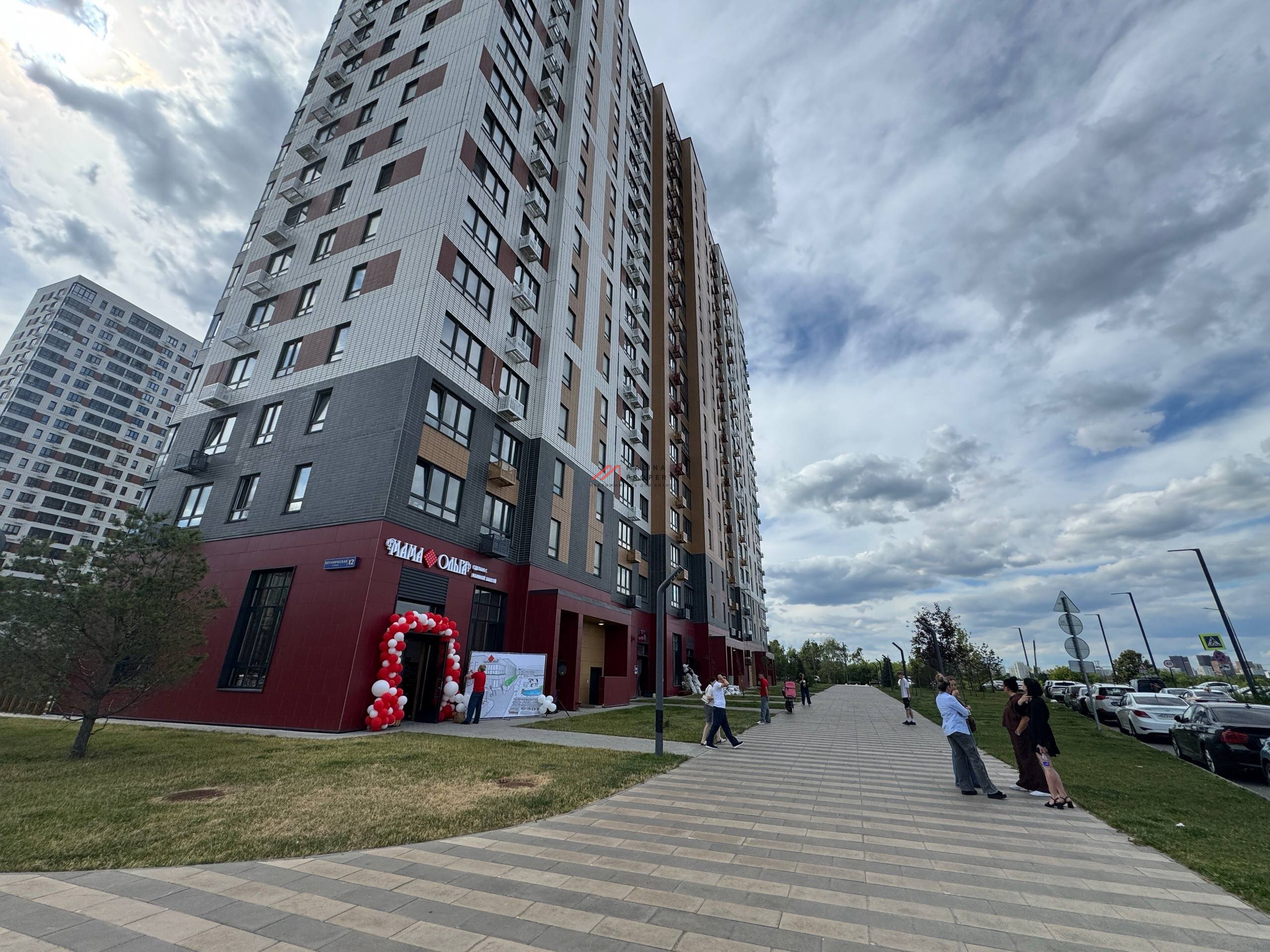 Продажа помещения с арендатором в жилом комплексе Битца