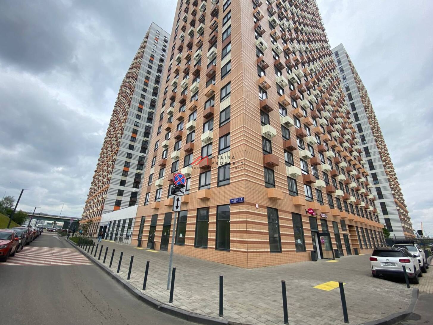 Продажа коммерческого помещения в ЖK "Амуpский паpк"