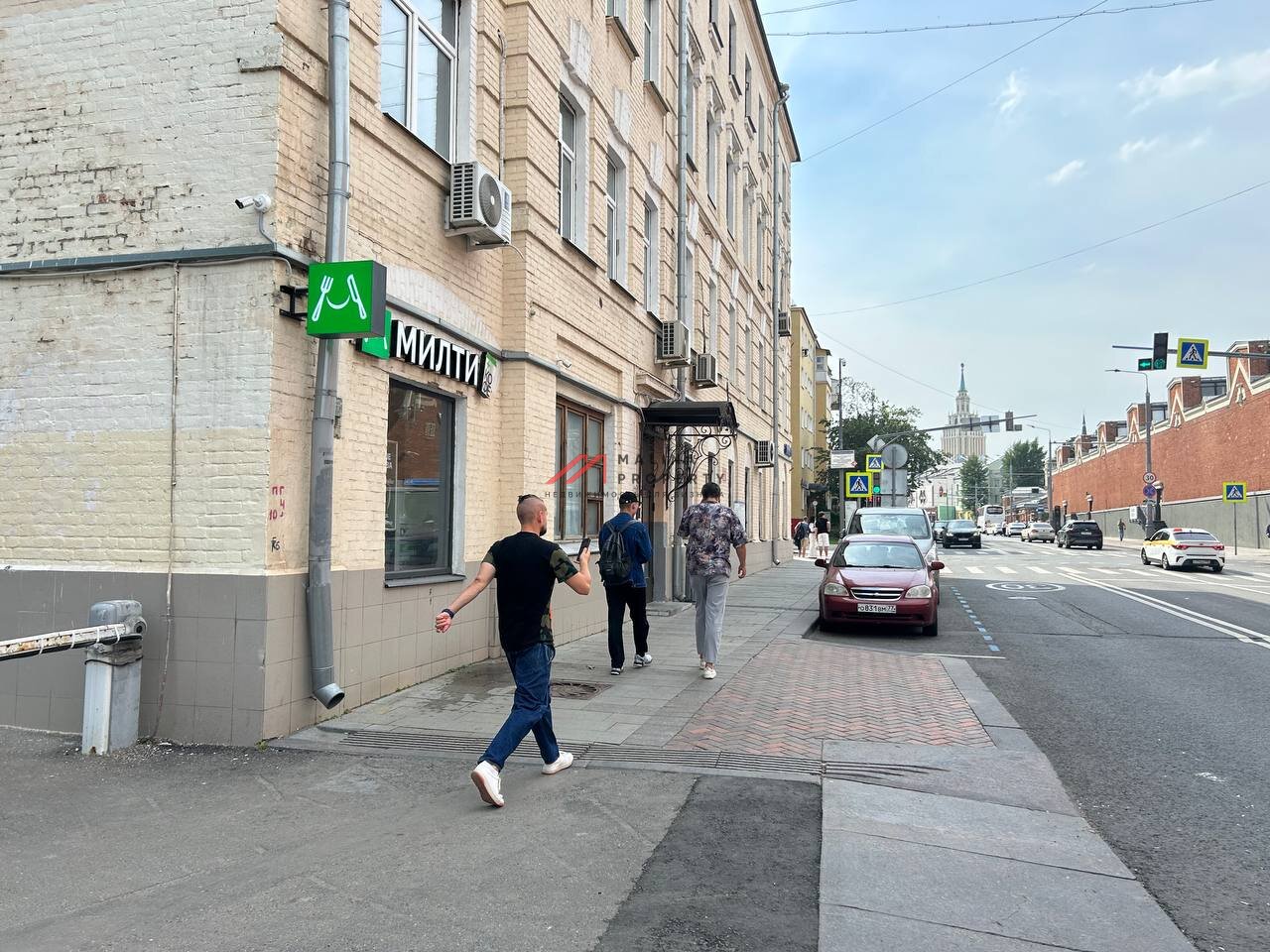 Продажа помещения рядом с метро Комсомольская