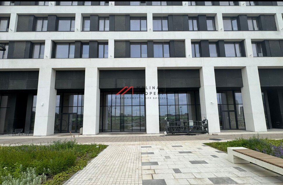 Продажа торгового помещения в ЖК "Остров"