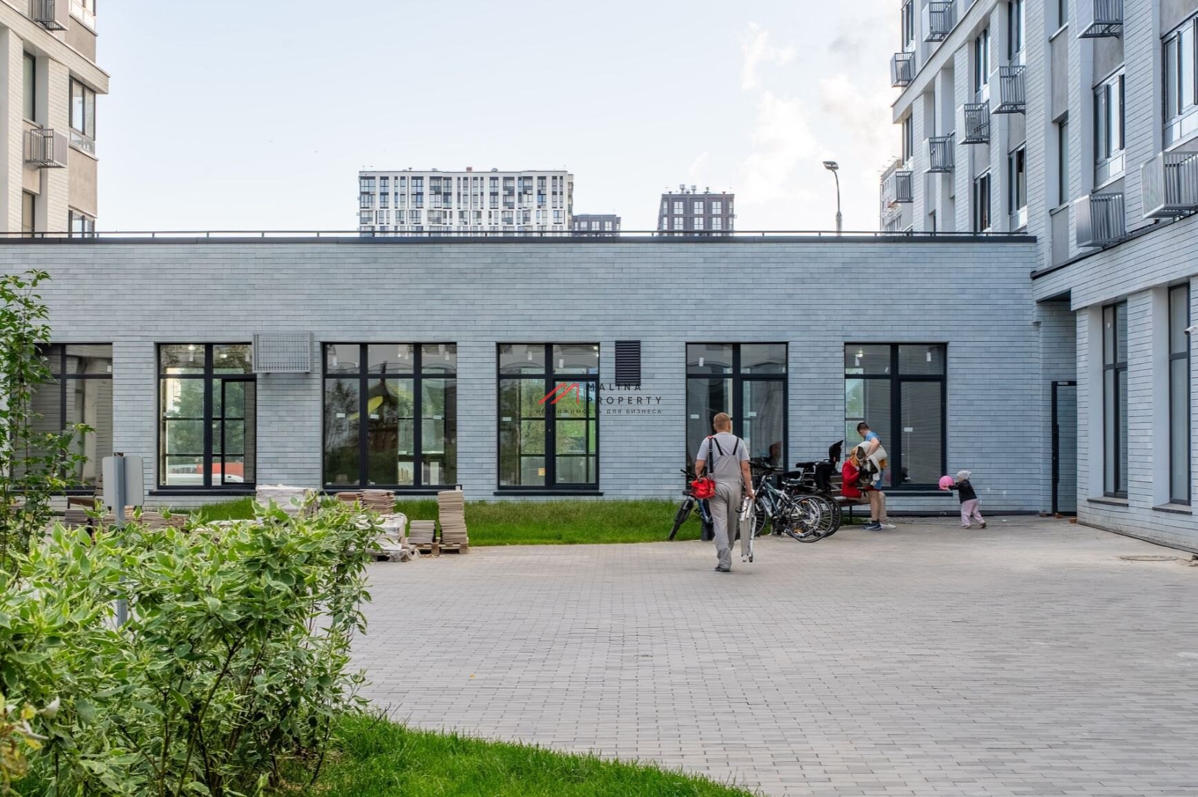 Продажа помещения с магазином Дикси в ЖК "Прокшино" 