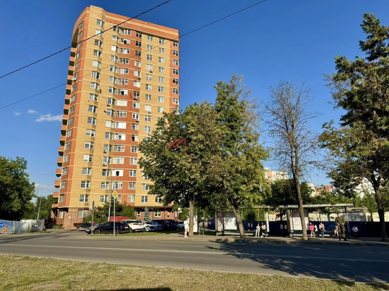 Продажа помещения с сетевыми арендаторами 