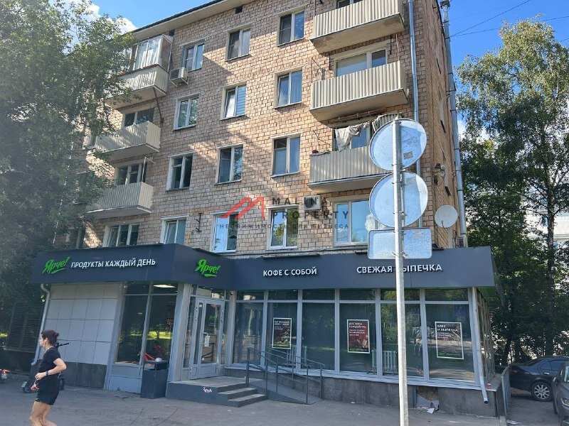 Продажа помещения с магазином, окупаемость 9 лет.