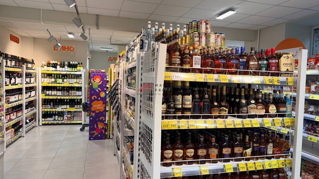 Продажа торгового помещения с супермаркетом Дикси