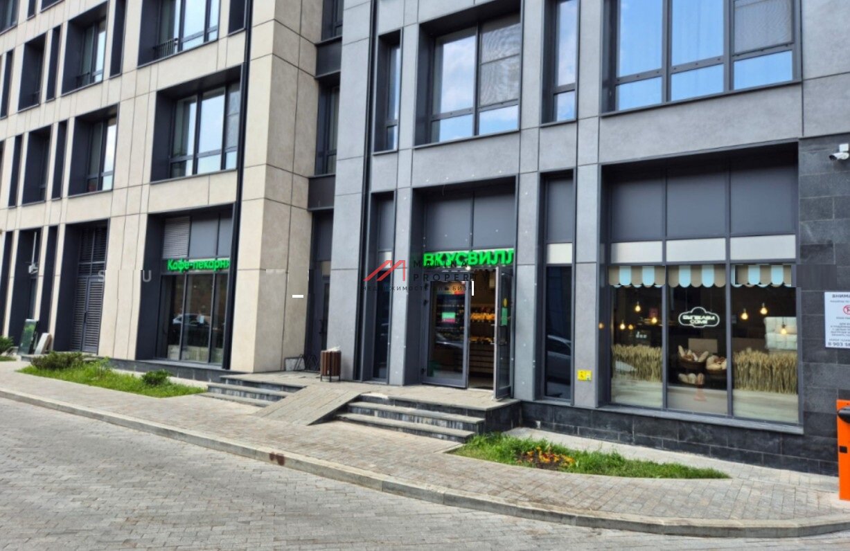 Аренда торгового помещения в ЖК "Onyx Deluxe" 