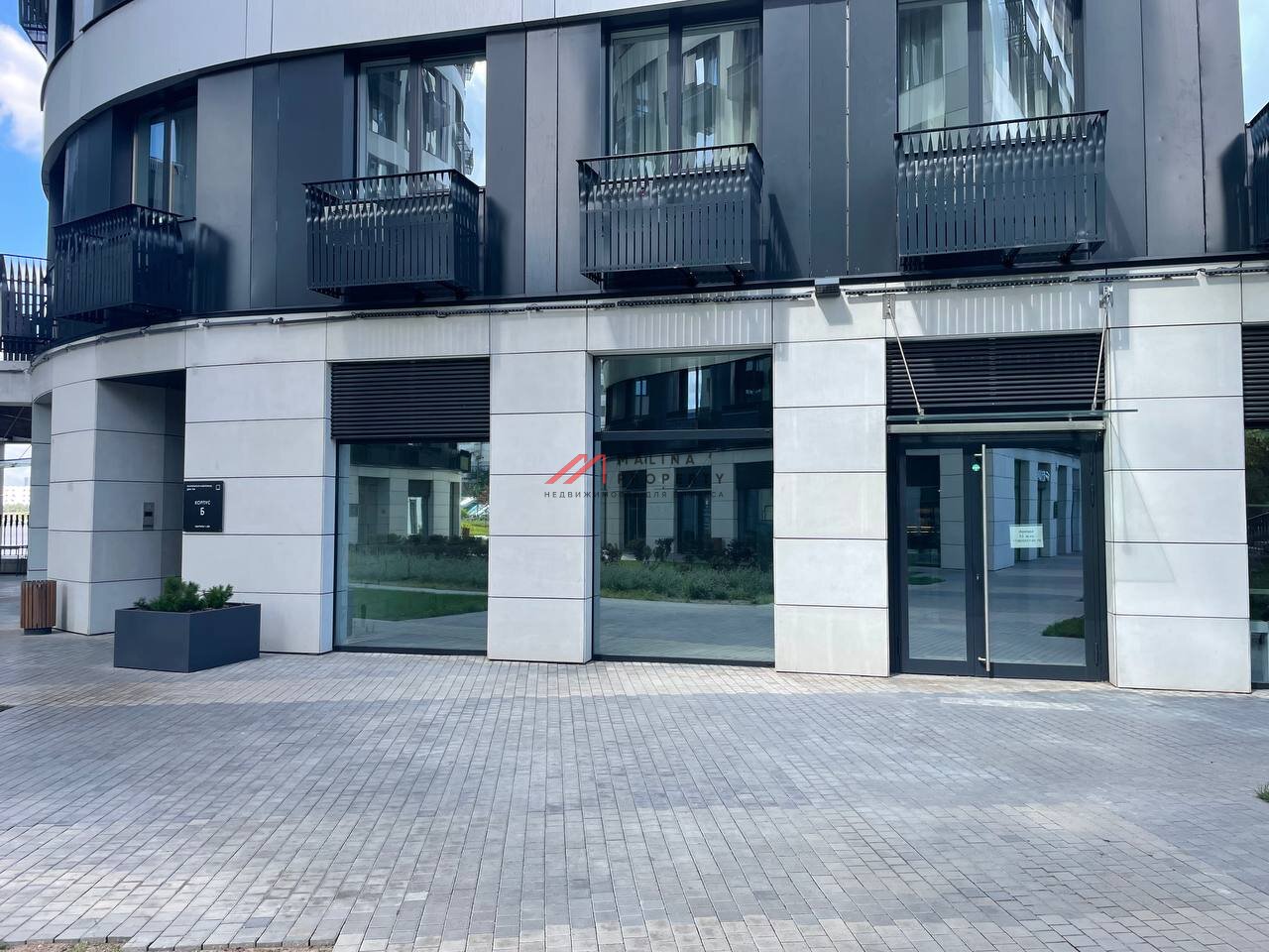 Продажа торгового помещения в "ЖК Level Нагатинская"