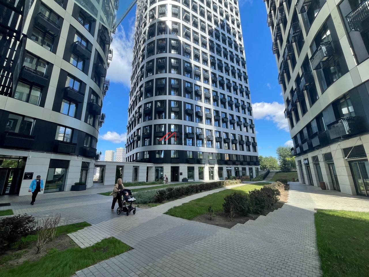 Продажа торгового помещения в "ЖК Level Нагатинская"