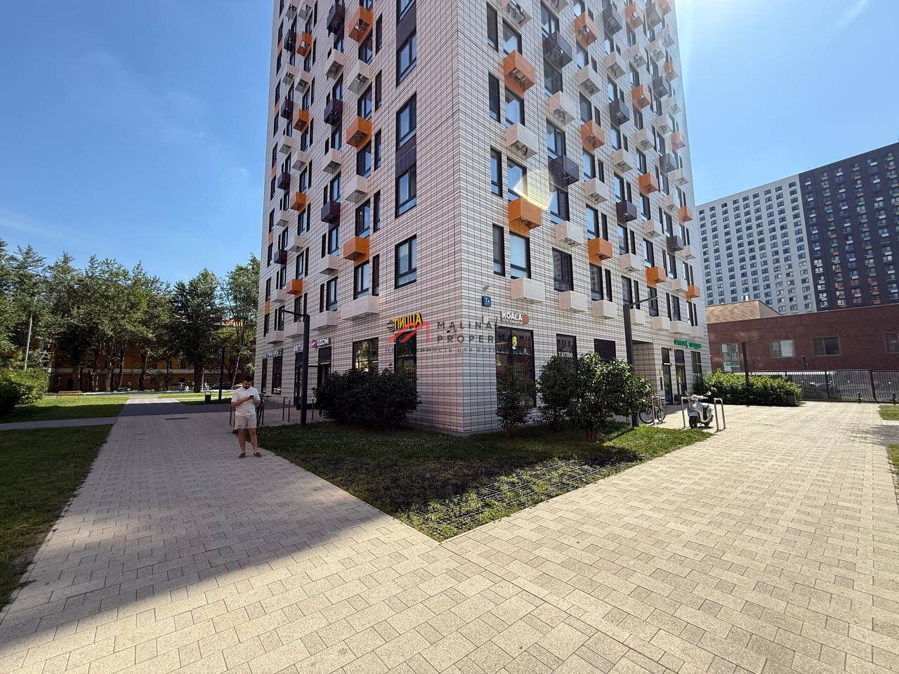 Продажа торгового помещения в ЖК "Волжский парк"